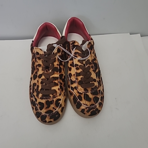 Steve Madden Braxton Leopard Print Retro Sneakers - Picture 4 of 7